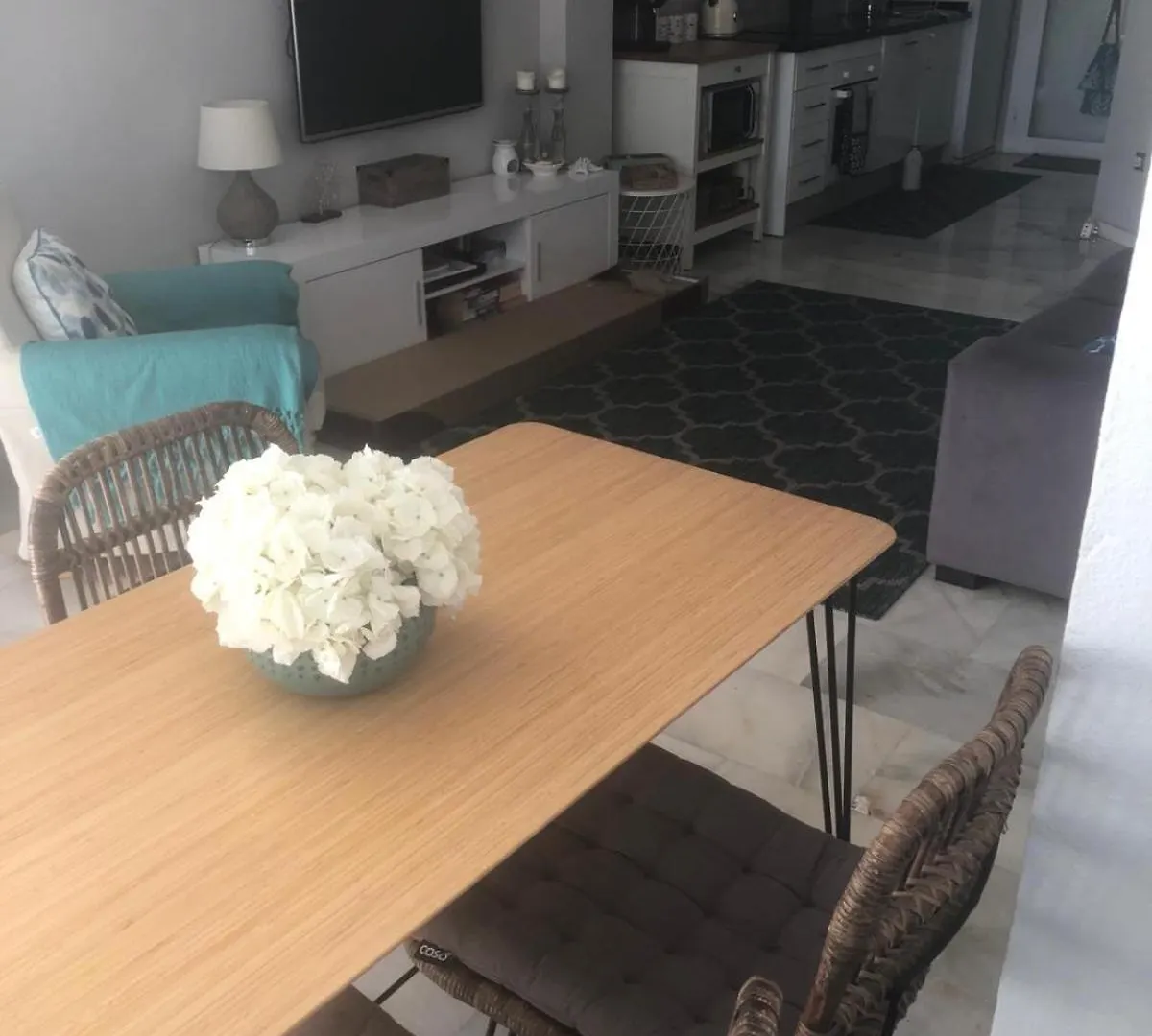 Casa Chico 2 Bedroom Townhouse 1 Mile From Marina & Beaches Marbella Apartamento