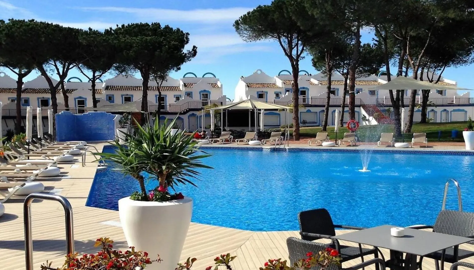 Casa Chico 2 Bedroom Townhouse 1 Mile From Marina & Beaches Marbella Daire